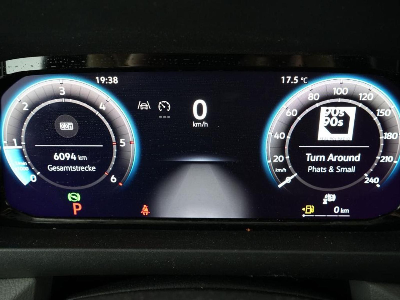 Volkswagen Crafter Kasten 35 L3H3 NAVI KLIMA DAB PDC - 패널 밴 : 사진 5 Volkswagen Crafter Kasten 35 L3H3 NAVI KLIMA DAB PDC - 패널 밴 : 사진 5