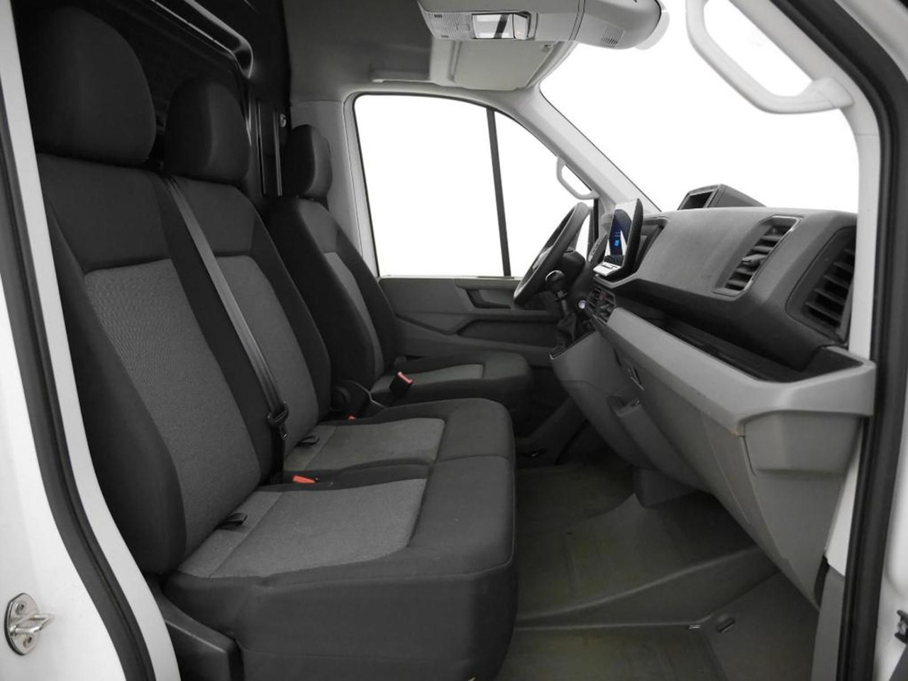 Volkswagen Crafter Kasten 35 L4H3 KAMERA KLIMA SITZHZ DAB - 승합차 : 사진 4 Volkswagen Crafter Kasten 35 L4H3 KAMERA KLIMA SITZHZ DAB - 승합차 : 사진 4