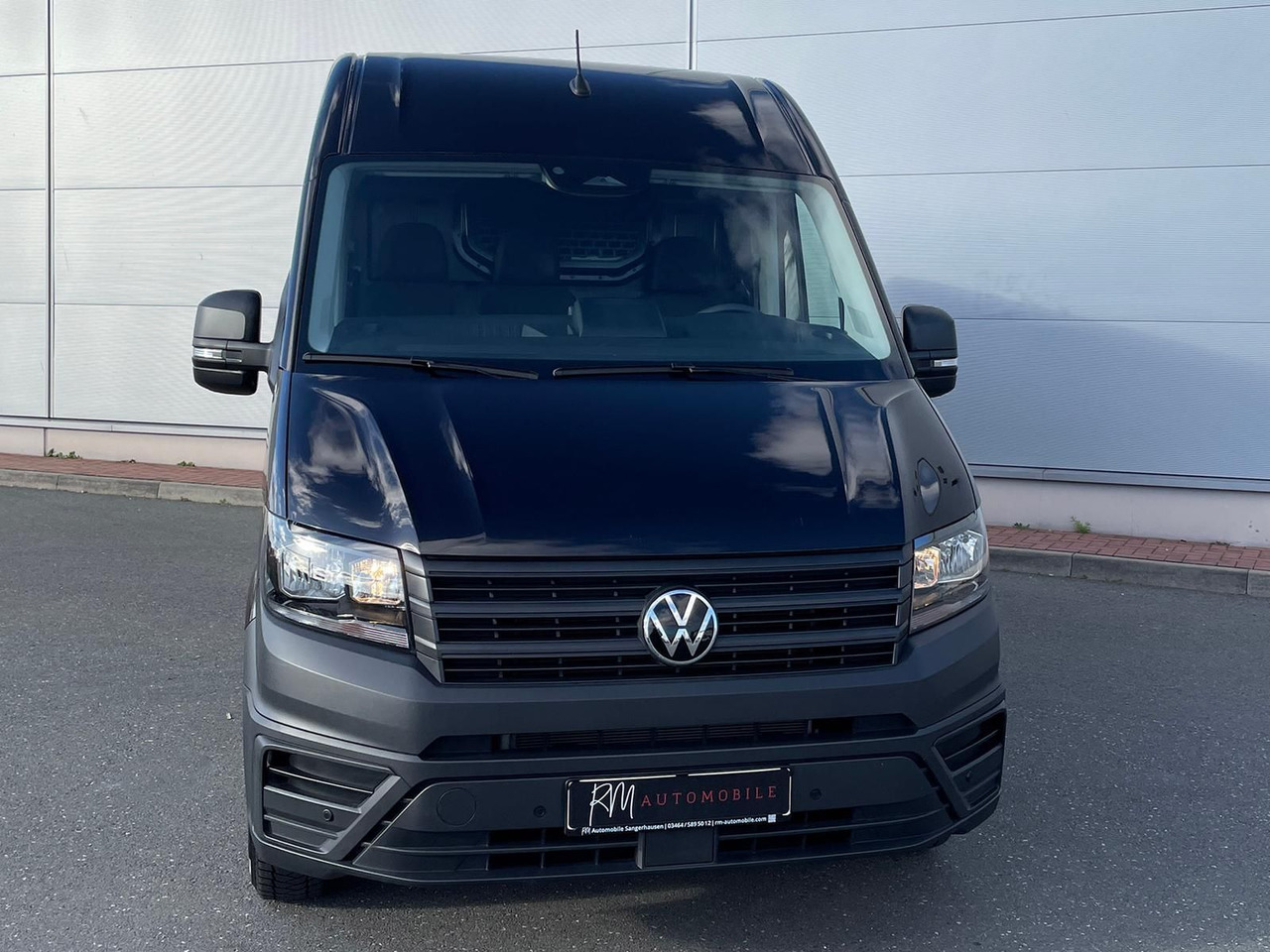 Volkswagen Crafter Kasten 35 L4H3 NAV SITZHZ AHK DAB KAMERA - 패널 밴 : 사진 4 Volkswagen Crafter Kasten 35 L4H3 NAV SITZHZ AHK DAB KAMERA - 패널 밴 : 사진 4