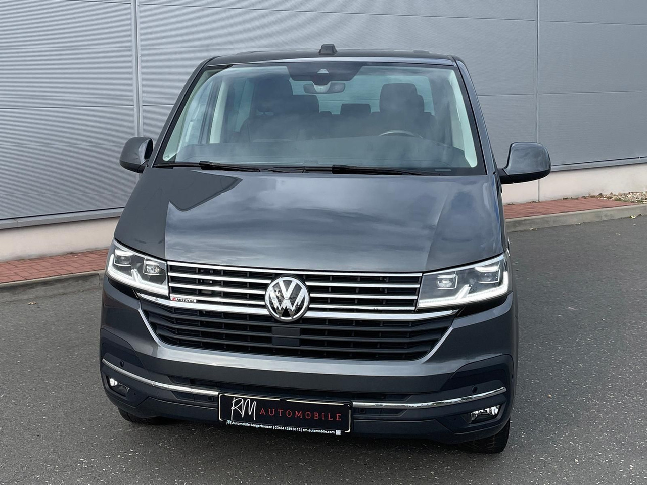 Volkswagen T6.1 Multivan Comfortline 4M ACC KAMERA SITZHZ - 소형 버스, 승합차 : 사진 4 Volkswagen T6.1 Multivan Comfortline 4M ACC KAMERA SITZHZ - 소형 버스, 승합차 : 사진 4