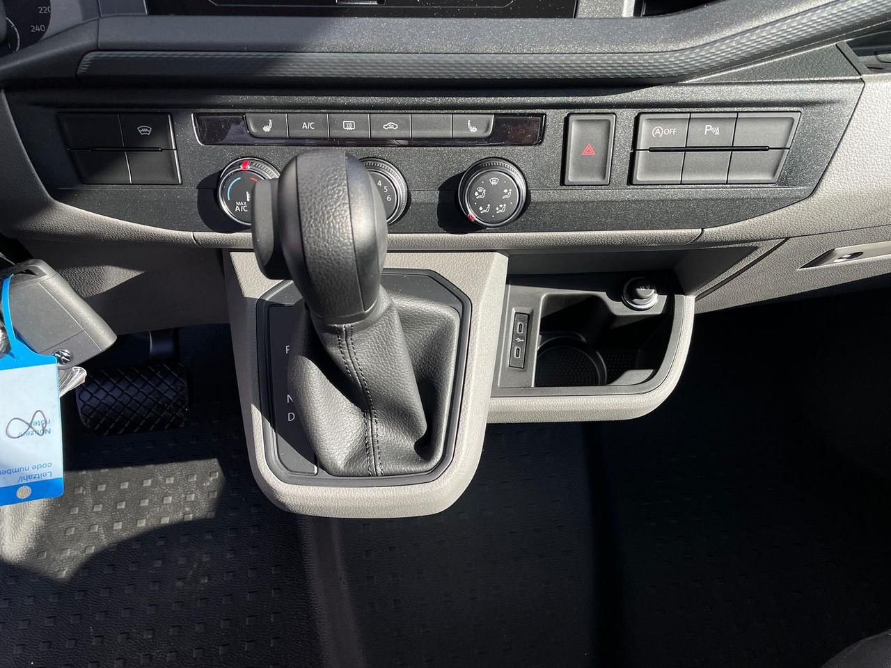 패널 밴 Volkswagen T6.1 Transporter Kasten 4M ACC PDC KAMERA STANDH : 사진 29