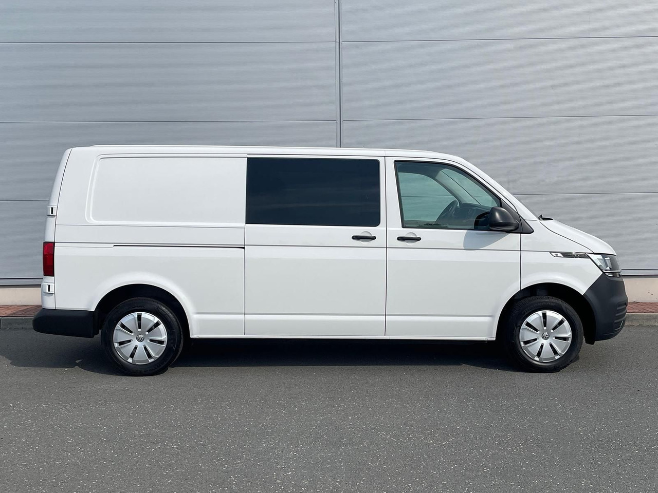 Volkswagen T6.1 Transporter MIXTO LR 2.0 TDI KLIMA PDC - 승합차 : 사진 5 Volkswagen T6.1 Transporter MIXTO LR 2.0 TDI KLIMA PDC - 승합차 : 사진 5