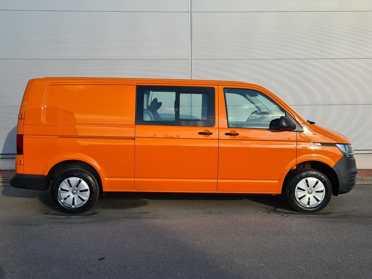 Volkswagen T6.1 Transporter MIXTO lang LED PDC KLIMA SITZH - 차량 : 사진 5 Volkswagen T6.1 Transporter MIXTO lang LED PDC KLIMA SITZH - 차량 : 사진 5