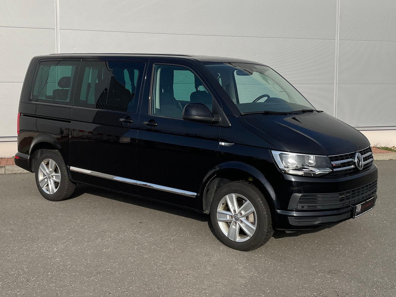 Volkswagen T6 Multivan Comfortline 4M AHK STANDHZ SITZH DAB - 승합차 : 사진 2 Volkswagen T6 Multivan Comfortline 4M AHK STANDHZ SITZH DAB - 승합차 : 사진 2
