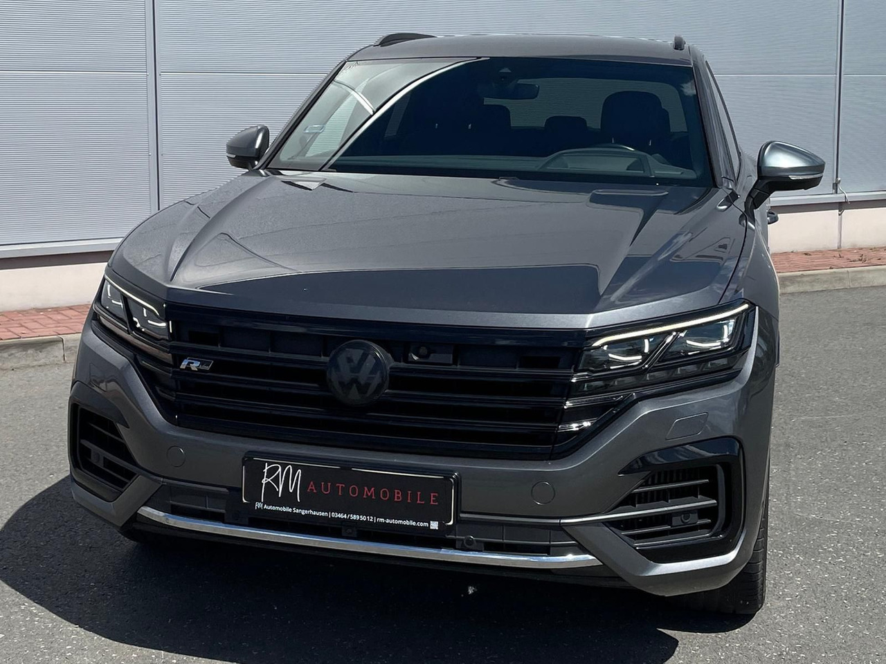 Volkswagen Touareg 4.0 V8 TDI One Million 4M LEDER AHK ACC - SUV : 사진 4 Volkswagen Touareg 4.0 V8 TDI One Million 4M LEDER AHK ACC - SUV : 사진 4