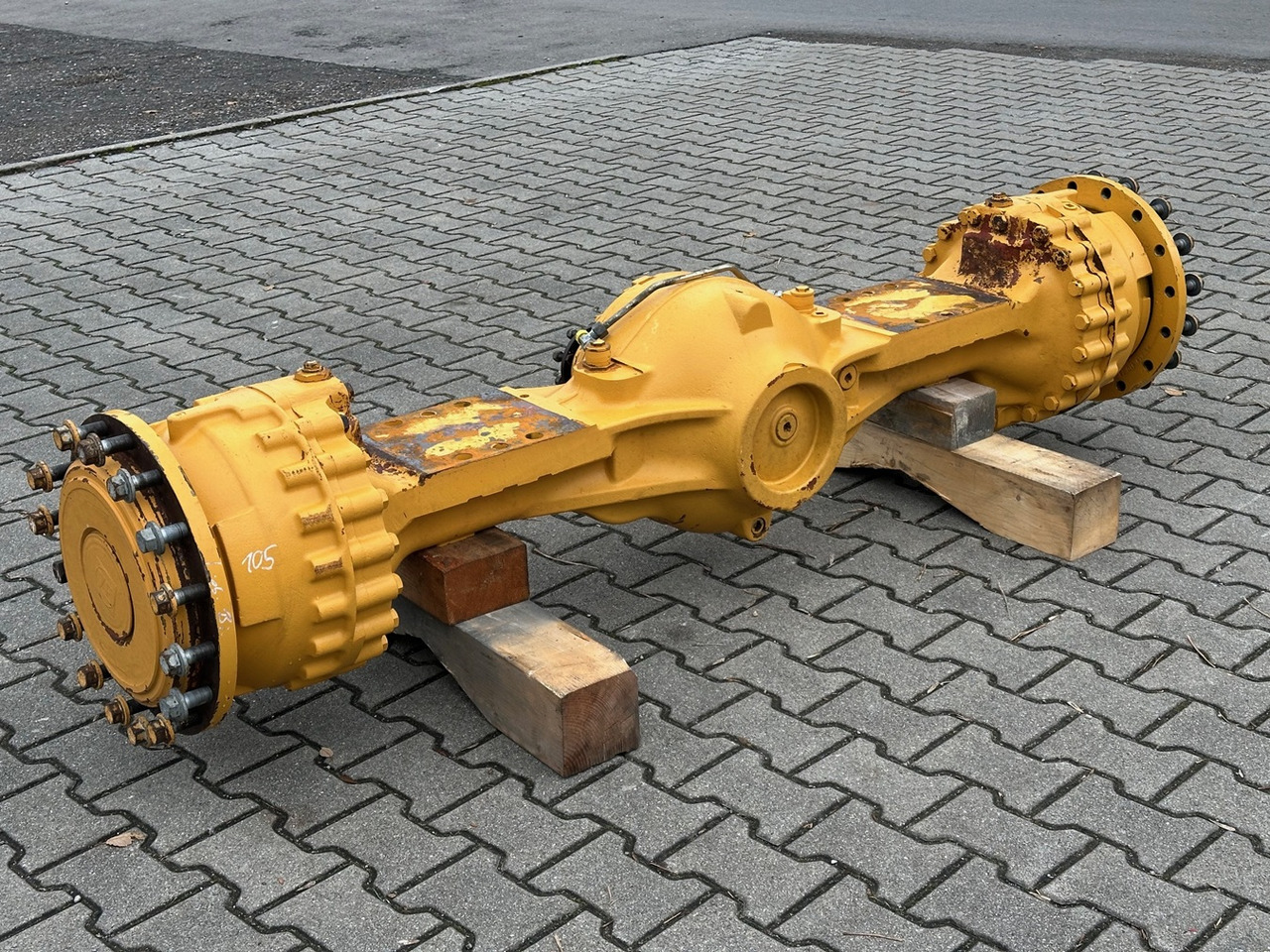 LIEBHERR Original Hinterachse-Planetenstarrachse Typ:MT-L3085. ID-Nr.10022957 – ID-Nr.10425800. L544-443, L544-445, L550-456, L554-453, L556-454. #10425800.1789310# - 뒷 차축 휠 로더 용 : 사진 5 LIEBHERR Original Hinterachse-Planetenstarrachse Typ:MT-L3085. ID-Nr.10022957 – ID-Nr.10425800. L544-443, L544-445, L550-456, L554-453, L556-454. #10425800.1789310# - 뒷 차축 휠 로더 용 : 사진 5