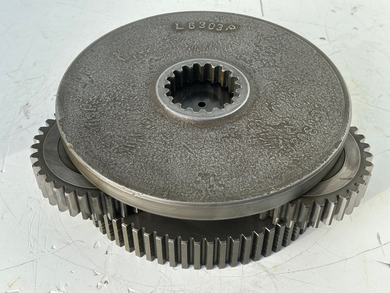 LIEBHERR Original Planetenträger ID-Nr.944171103 mit Planetenräder ID-Nr.944110603-ID-Nr.90201469 mit Lamellenträger ID-Nr.944112103. A900C,A944B,E942,LOS942,LOS944,P942,P944,R942,R944,R944B. #HRV# - 스윙 모터 굴착기 용 : 사진 4 LIEBHERR Original Planetenträger ID-Nr.944171103 mit Planetenräder ID-Nr.944110603-ID-Nr.90201469 mit Lamellenträger ID-Nr.944112103. A900C,A944B,E942,LOS942,LOS944,P942,P944,R942,R944,R944B. #HRV# - 스윙 모터 굴착기 용 : 사진 4