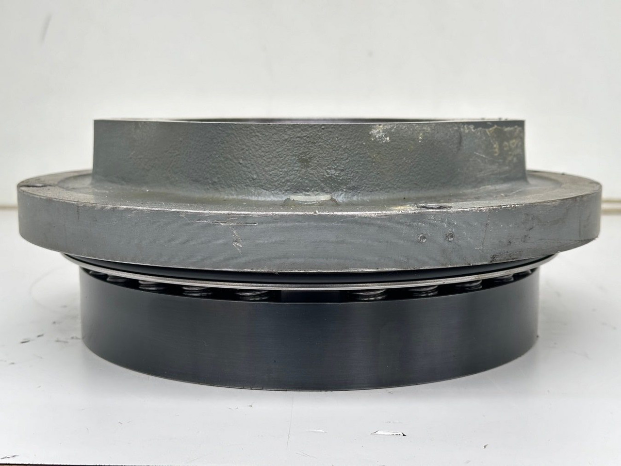 Liebherr Bremse ID-Nr.90209190. SAT300/282. LH40 C LH40 CP, LH40 M, LH40MP, LH50 CHR, LH50 CHRP, LH50 M, LH50 MHR, LH50 MHRP, LH50MT. #BR.1349# - 스윙 모터 건설기계 용 : 사진 3 Liebherr Bremse ID-Nr.90209190. SAT300/282. LH40 C LH40 CP, LH40 M, LH40MP, LH50 CHR, LH50 CHRP, LH50 M, LH50 MHR, LH50 MHRP, LH50MT. #BR.1349# - 스윙 모터 건설기계 용 : 사진 3