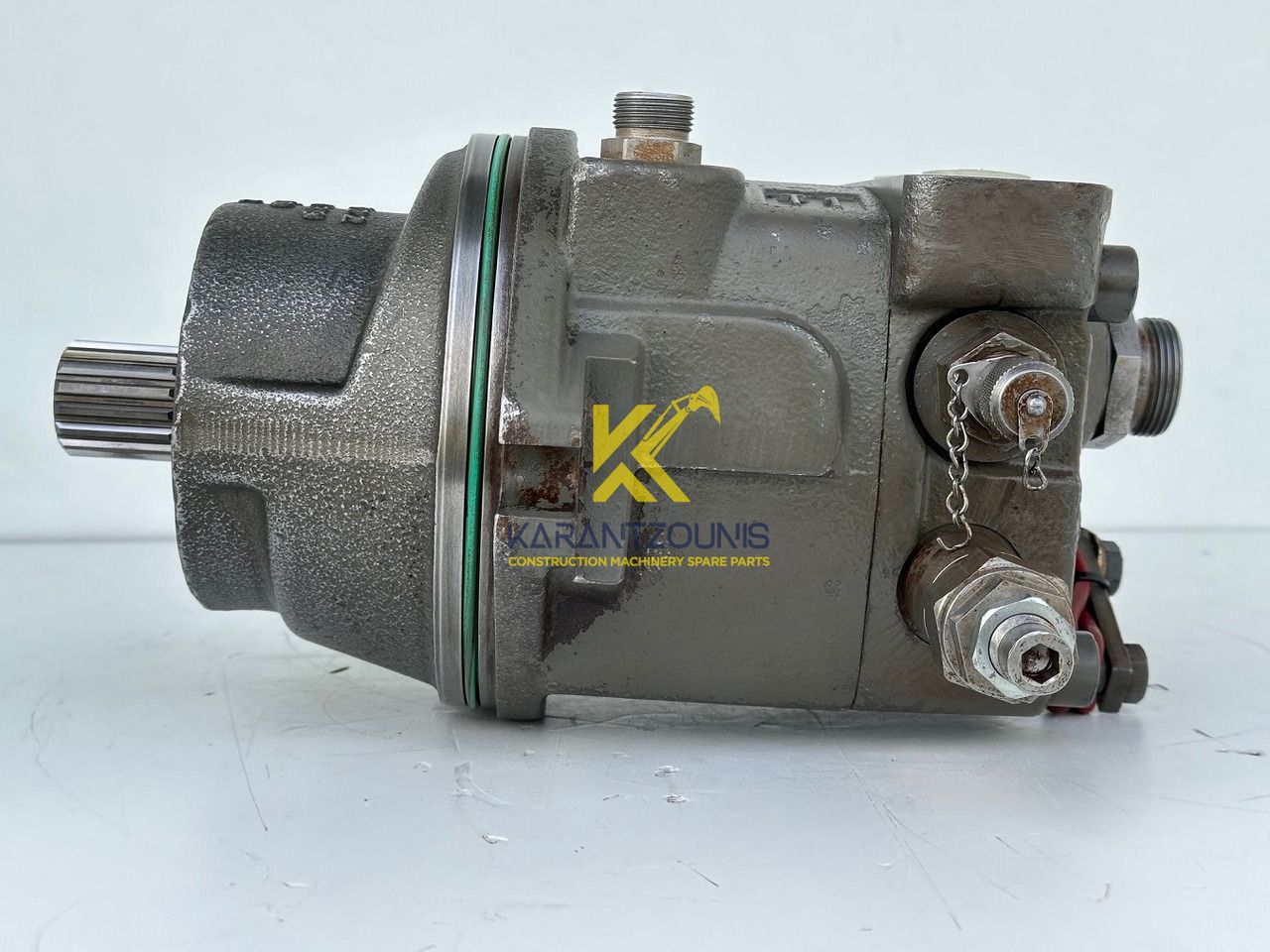 Liebherr Hydraulikeinbaumotor Typ:FMF058, ID-Nr.10122576 - ID-Nr.10145827 - ID-Nr.11371069. LOS1906, P924 COMP , R906, R906 PROTO, R916, R922, R924, R924 COMP, R926 COMP, R926 K LC. #11371069.08604# - 유압 모터 크롤러 굴삭기 용 : 사진 5 Liebherr Hydraulikeinbaumotor Typ:FMF058, ID-Nr.10122576 - ID-Nr.10145827 - ID-Nr.11371069. LOS1906, P924 COMP , R906, R906 PROTO, R916, R922, R924, R924 COMP, R926 COMP, R926 K LC. #11371069.08604# - 유압 모터 크롤러 굴삭기 용 : 사진 5