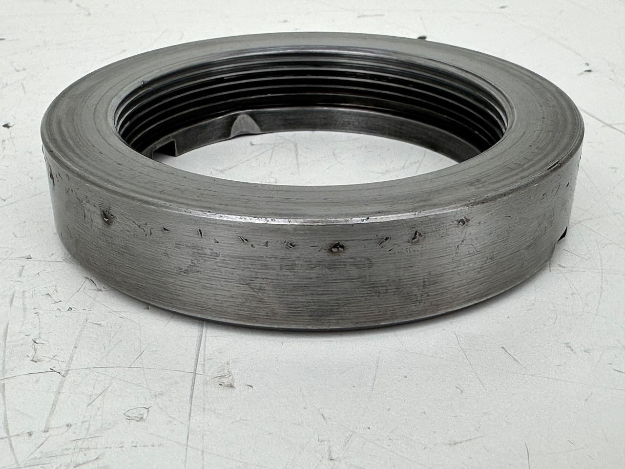 Liebherr Nutmutter ID-Nr.9441596 - ID-Nr.944159603. SAT200/277,SAT225/218,SAT225/200,SAT225/220,SAT225/228,SAT225/229,SAT225/230,SAT225/230,SAT225/240,SAT225/268,SAT250/278,SAT250A300.#944159603.GH# - 스윙 모터 굴착기 용 : 사진 4 Liebherr Nutmutter ID-Nr.9441596 - ID-Nr.944159603. SAT200/277,SAT225/218,SAT225/200,SAT225/220,SAT225/228,SAT225/229,SAT225/230,SAT225/230,SAT225/240,SAT225/268,SAT250/278,SAT250A300.#944159603.GH# - 스윙 모터 굴착기 용 : 사진 4