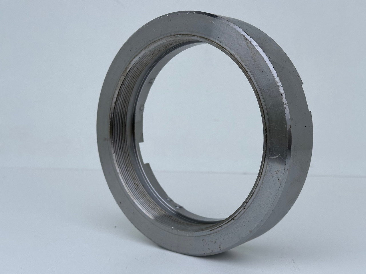 Liebherr Original Nutmutter ID-Nr.9443117 - ID-Nr.944311703. LH110,A974,LOS974,P974,P976,R974,R976,R980,P994,P995,R944,R995. #944311703.30.12.02# - 스윙 모터 건설기계 용 : 사진 4 Liebherr Original Nutmutter ID-Nr.9443117 - ID-Nr.944311703. LH110,A974,LOS974,P974,P976,R974,R976,R980,P994,P995,R944,R995. #944311703.30.12.02# - 스윙 모터 건설기계 용 : 사진 4