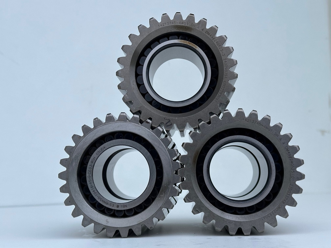 Liebherr Planetenrad ID-Nr.90204951. FAT325P114 - FAT325P115 - FAT325P119. A924,LH30,R914 COMP,R914 RAIL,LOS914,LOS920,R918,R920,R922. #14213745.09.11# - 파이널 드라이브 건설기계 용 : 사진 5 Liebherr Planetenrad ID-Nr.90204951. FAT325P114 - FAT325P115 - FAT325P119. A924,LH30,R914 COMP,R914 RAIL,LOS914,LOS920,R918,R920,R922. #14213745.09.11# - 파이널 드라이브 건설기계 용 : 사진 5