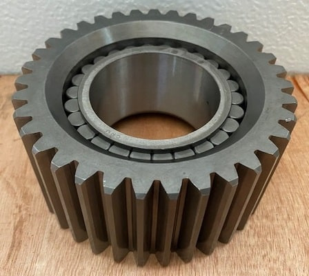 Liebherr Planetenrad ID-Nr.944356303 - ID-Nr.9443563 - ID-Nr.90208496 mit Zylinderrollenlager ID-Nr.761003403 - ID-Nr.10167340. #944356403.2018# - 스윙 모터 건설기계 용 : 사진 2 Liebherr Planetenrad ID-Nr.944356303 - ID-Nr.9443563 - ID-Nr.90208496 mit Zylinderrollenlager ID-Nr.761003403 - ID-Nr.10167340. #944356403.2018# - 스윙 모터 건설기계 용 : 사진 2