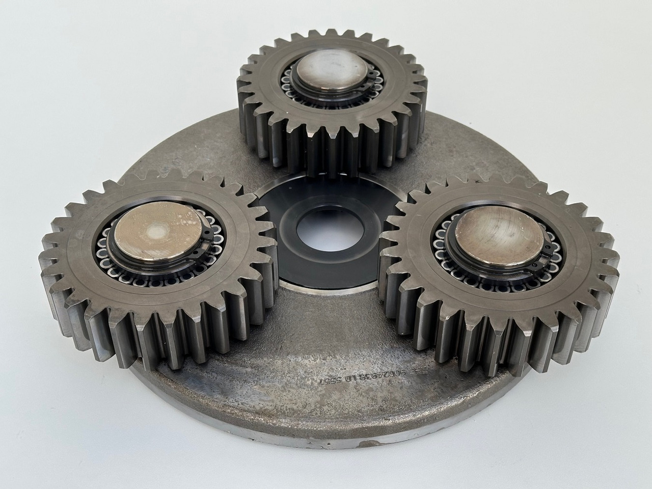 Liebherr Planetenträger ID-Nr.90024938 mit Planetenräder ID-Nr.90024939. FAT400P112 -FAT400P130 - FAT400P139. LO1936,LOS926,R926,R928,R930,R934,R936,R940,R944,R946,R950 T. #PLA.938.PLA.939# - 파이널 드라이브 건설기계 용 : 사진 1 Liebherr Planetenträger ID-Nr.90024938 mit Planetenräder ID-Nr.90024939. FAT400P112 -FAT400P130 - FAT400P139. LO1936,LOS926,R926,R928,R930,R934,R936,R940,R944,R946,R950 T. #PLA.938.PLA.939# - 파이널 드라이브 건설기계 용 : 사진 1