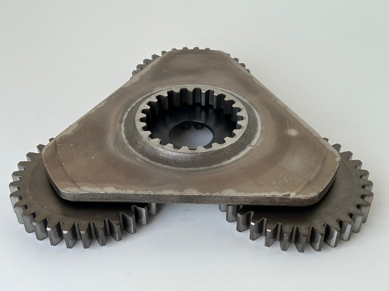 Liebherr Planetenträger ID-Nr.90214931 mit Planetenräder ID-Nr.90214506 - ID-Nr.90214414. FAT400P130. LOS926, R926, R930, R934, R936, R938. #PL.PL.25.01# - 파이널 드라이브 크롤러 굴삭기 용 : 사진 5 Liebherr Planetenträger ID-Nr.90214931 mit Planetenräder ID-Nr.90214506 - ID-Nr.90214414. FAT400P130. LOS926, R926, R930, R934, R936, R938. #PL.PL.25.01# - 파이널 드라이브 크롤러 굴삭기 용 : 사진 5