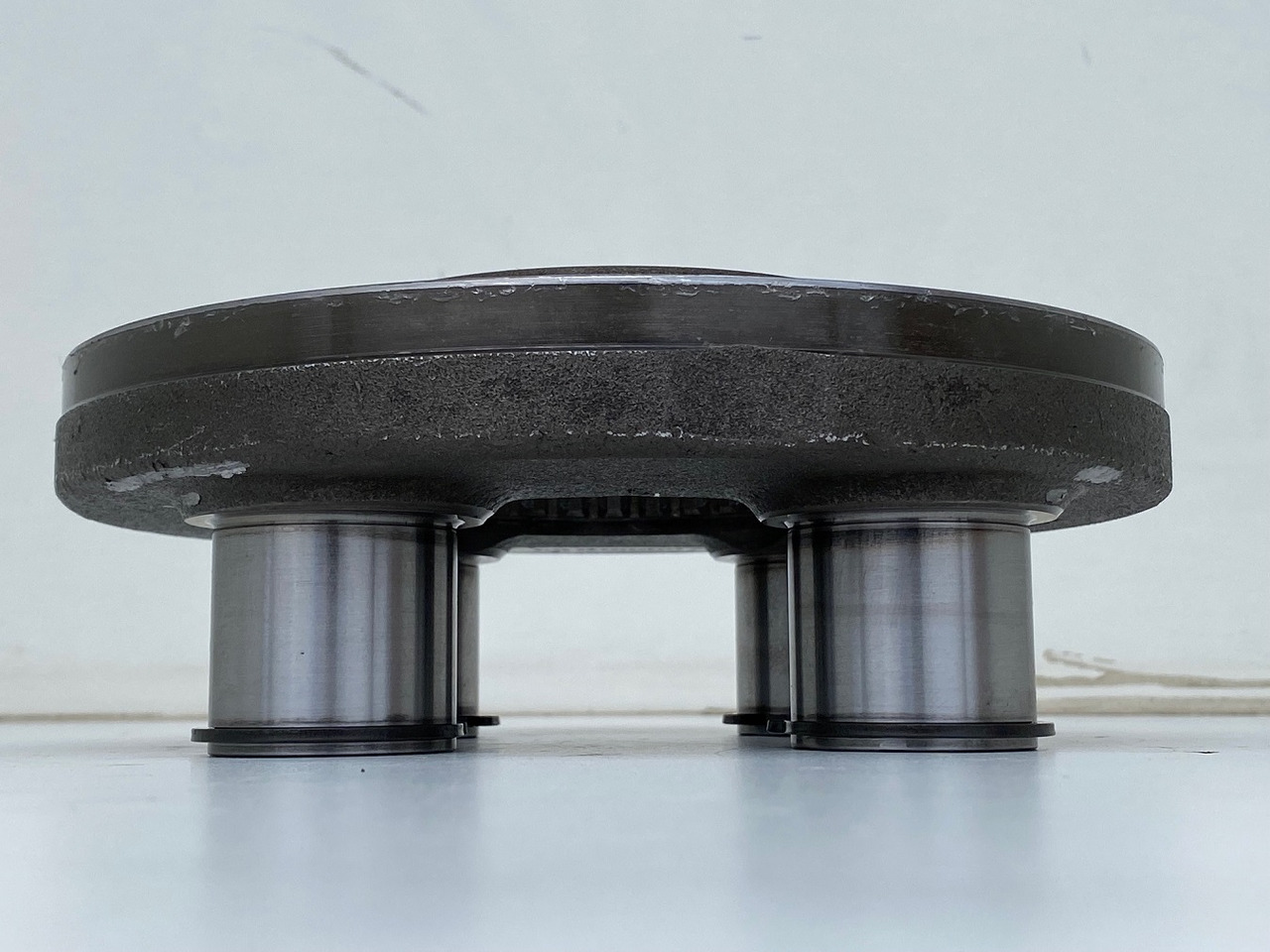 변속기 건설기계 용 Liebherr Planetenträger ID-Nr.944306303 - ID-Nr.9443063. #PL0401.03# : 사진 6 변속기 건설기계 용 Liebherr Planetenträger ID-Nr.944306303 - ID-Nr.9443063. #PL0401.03# : 사진 6