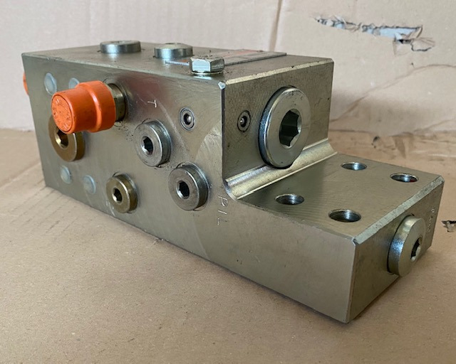 Liebherr Rohrbruchsicherung ID-Nr.5009808. - 유압 밸브 크롤러 굴삭기 용 : 사진 5 Liebherr Rohrbruchsicherung ID-Nr.5009808. - 유압 밸브 크롤러 굴삭기 용 : 사진 5