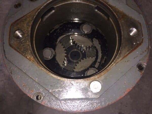 Liebherr Schwenkantrieb SAT250/278, ID-Nr.90017772 - ID-Nr.90017774 - ID-Nr.90209641. - 스윙 모터 크롤러 굴삭기 용 : 사진 4 Liebherr Schwenkantrieb SAT250/278, ID-Nr.90017772 - ID-Nr.90017774 - ID-Nr.90209641. - 스윙 모터 크롤러 굴삭기 용 : 사진 4