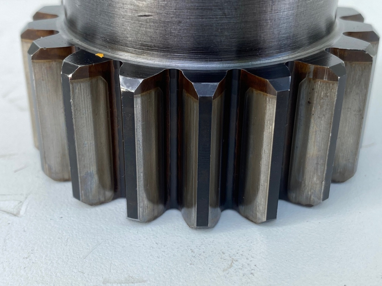 Liebherr Sonnenrad ID-Nr.9444465 - ID-Nr.944446503. SAT350/208, SAT350/252. A954, LH80, E954, EP954, ER954, LOS954, P954, R954. #SO-HB-306# - 스윙 모터 크롤러 굴삭기 용 : 사진 4 Liebherr Sonnenrad ID-Nr.9444465 - ID-Nr.944446503. SAT350/208, SAT350/252. A954, LH80, E954, EP954, ER954, LOS954, P954, R954. #SO-HB-306# - 스윙 모터 크롤러 굴삭기 용 : 사진 4