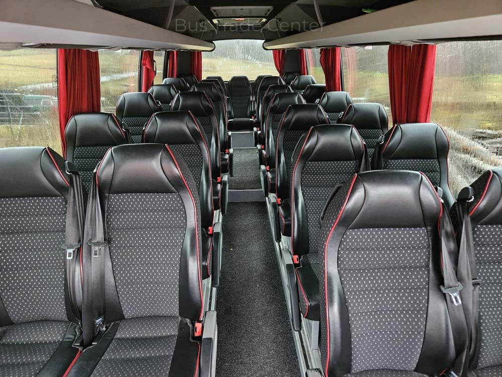 IVECO ROSERO FIRST 70C18 - 소형 버스, 승합차 : 사진 5 IVECO ROSERO FIRST 70C18 - 소형 버스, 승합차 : 사진 5