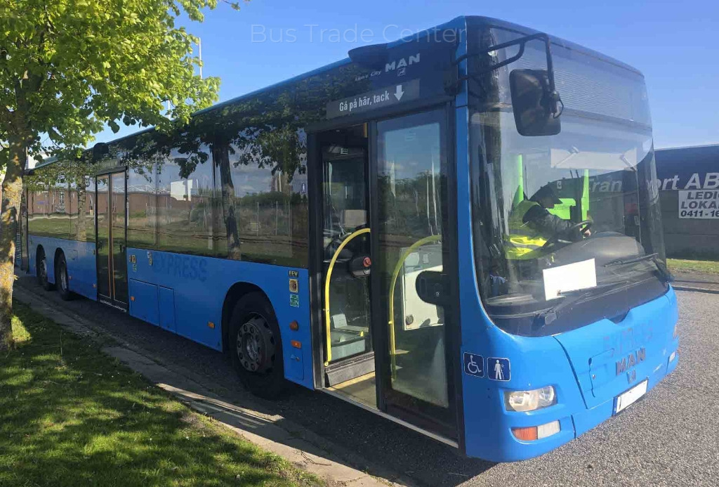 MAN LION´S CITY LLE A26 - 교외 버스 : 사진 1 MAN LION´S CITY LLE A26 - 교외 버스 : 사진 1