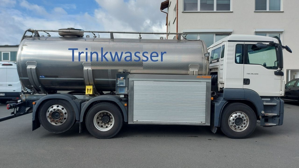 MAN TGS 26.420 6x2 geeignet zum Trinkwassertransport(Nr. 5577) - 유조트럭 : 사진 1 MAN TGS 26.420 6x2 geeignet zum Trinkwassertransport(Nr. 5577) - 유조트럭 : 사진 1