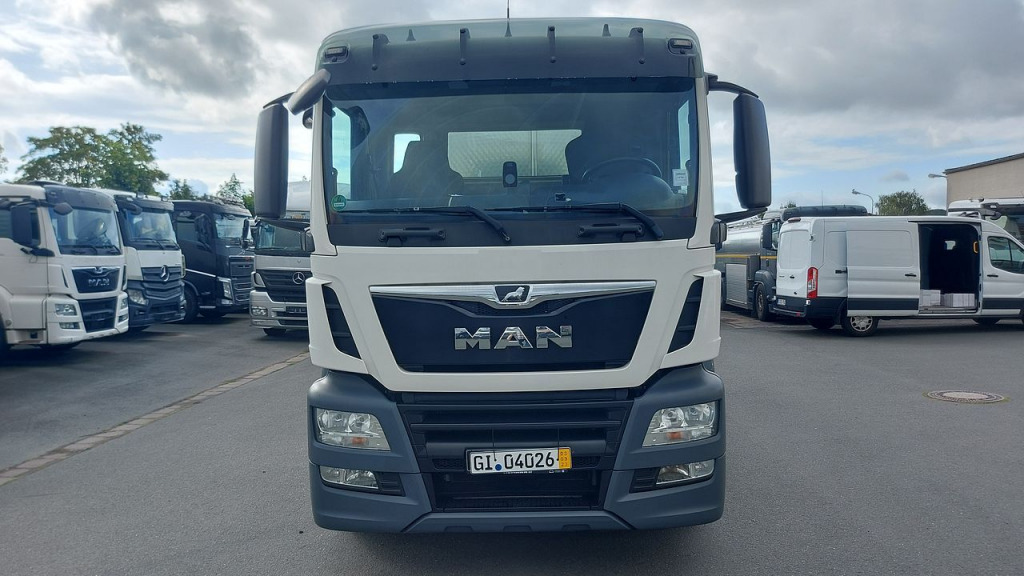 MAN TGS 26.420 6x2 geeignet zum Trinkwassertransport(Nr. 5577) - 유조트럭 : 사진 5 MAN TGS 26.420 6x2 geeignet zum Trinkwassertransport(Nr. 5577) - 유조트럭 : 사진 5
