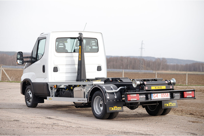 Iveco Daily 70C18 - 후크 리프트 트럭 : 사진 1 Iveco Daily 70C18 - 후크 리프트 트럭 : 사진 1