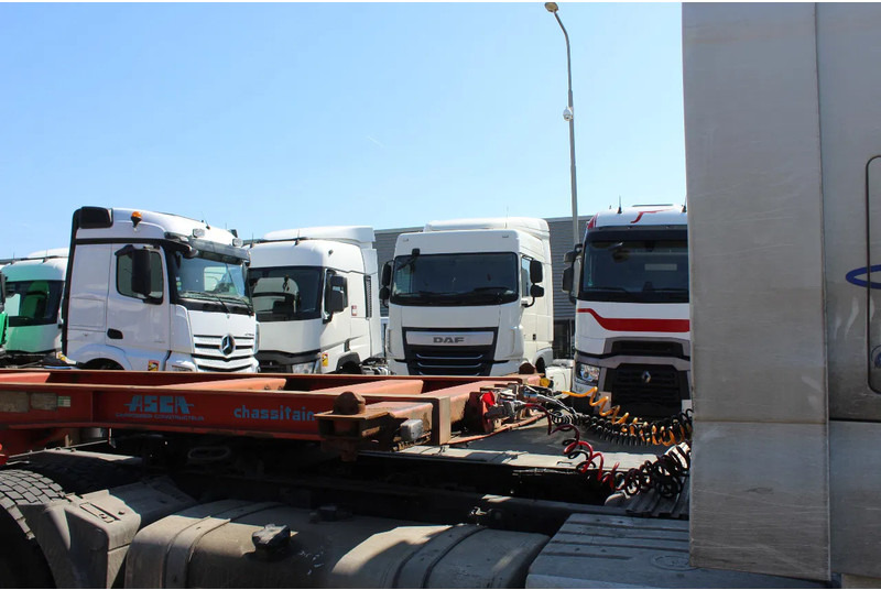 ASCA * 3AXLE * CONTAINER CHASSI * 20 feet - 40 feet - 컨테이너 운반 장치/ 스와프 보디 세미 트레일러 : 사진 5 ASCA * 3AXLE * CONTAINER CHASSI * 20 feet - 40 feet - 컨테이너 운반 장치/ 스와프 보디 세미 트레일러 : 사진 5