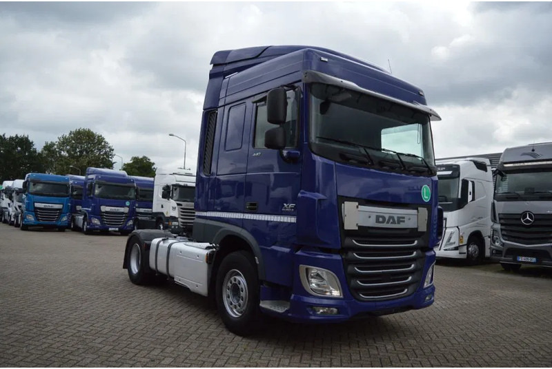 DAF XF 106.440 * EURO6 * 2X TANK * 4X2 * 2 BED * TOP CONDITION * - 트랙터 유닛 : 사진 5 DAF XF 106.440 * EURO6 * 2X TANK * 4X2 * 2 BED * TOP CONDITION * - 트랙터 유닛 : 사진 5