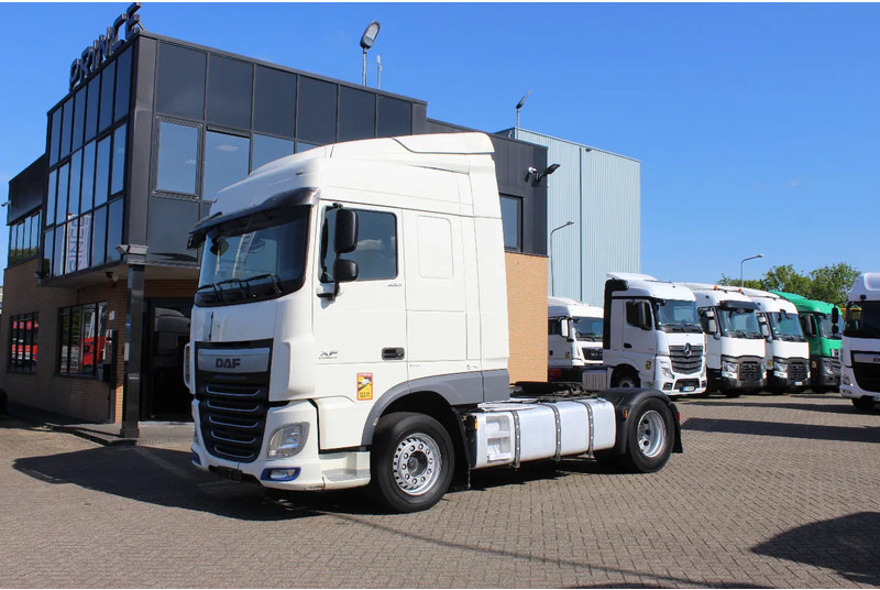 DAF XF 460 * EURO6 * 4X2 * - 트랙터 유닛 : 사진 1 DAF XF 460 * EURO6 * 4X2 * - 트랙터 유닛 : 사진 1