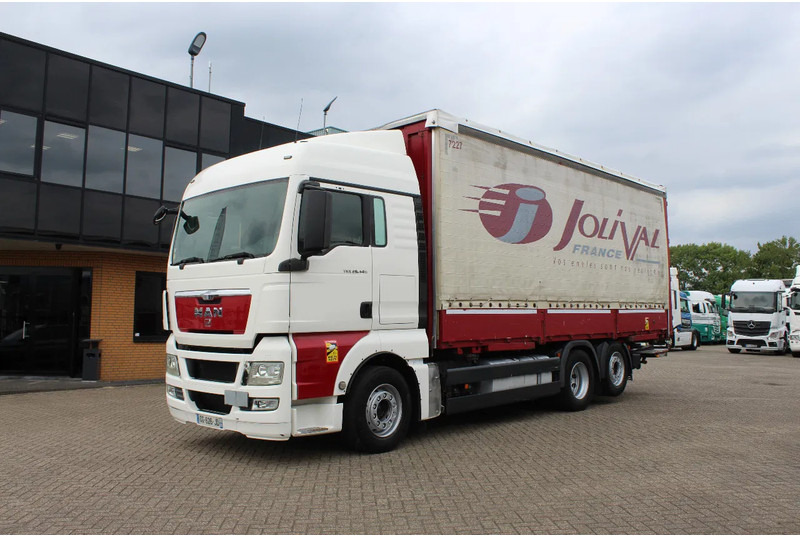 MAN TGX 26.440 * EURO5 * 6X2 * LIFT AXLE * - 커튼사이더 트럭 : 사진 1 MAN TGX 26.440 * EURO5 * 6X2 * LIFT AXLE * - 커튼사이더 트럭 : 사진 1