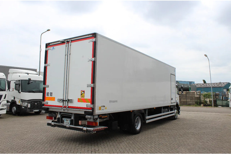 Mercedes-Benz Axor 1829 * MANAUL * EURO5 * 4X2 * - 냉동탑차 : 사진 3 Mercedes-Benz Axor 1829 * MANAUL * EURO5 * 4X2 * - 냉동탑차 : 사진 3