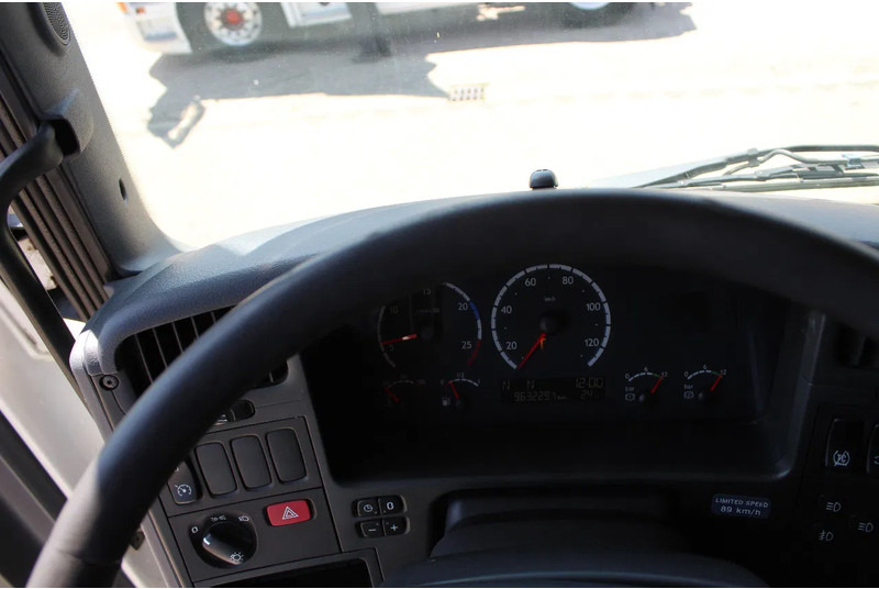 트랙터 유닛 Scania R420 * RETARDER * 4X2 * : 사진 16