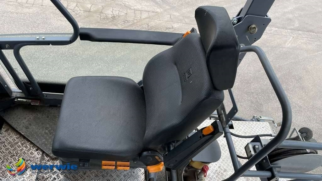 아스팔트 포장기 Vögele SUPER 1800-3i / AB500-3TP1 (2,55 - 5,00 m) : 사진 38 아스팔트 포장기 Vögele SUPER 1800-3i / AB500-3TP1 (2,55 - 5,00 m) : 사진 38