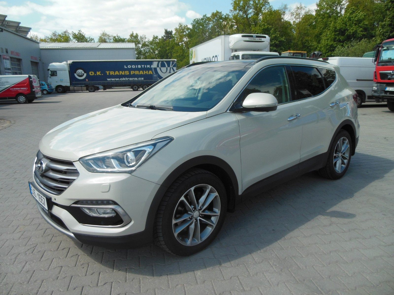 Hyundai Santa Fe 2,2 CRDi, 4WD, Automatic, Leder, Panora - SUV : 사진 1 Hyundai Santa Fe 2,2 CRDi, 4WD, Automatic, Leder, Panora - SUV : 사진 1