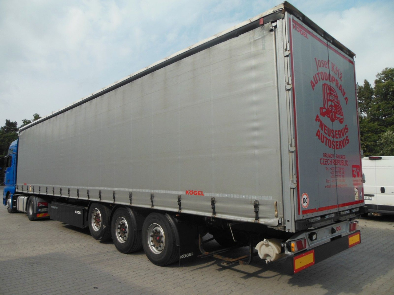 Kögel SN 24, SAF, PALETTEN BOX, - 커튼사이더 세미 트레일러 : 사진 4 Kögel SN 24, SAF, PALETTEN BOX, - 커튼사이더 세미 트레일러 : 사진 4