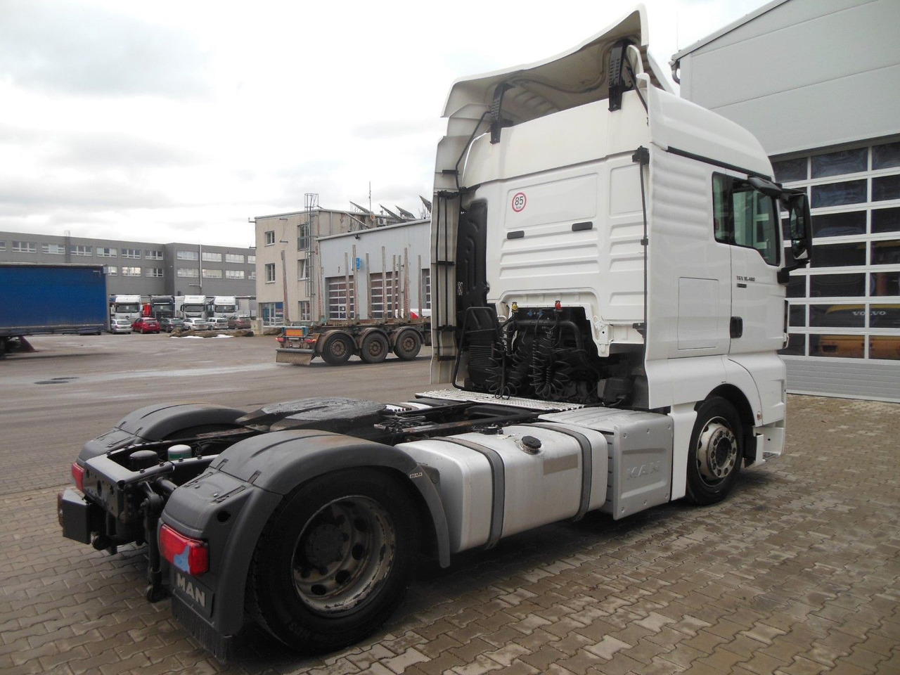 MAN TGX 18.480 LLS-U, LOWDECK + KRONE MEGA MAN TGX 18.480 LLS-U, LOWDECK - 트랙터 유닛 : 사진 3 MAN TGX 18.480 LLS-U, LOWDECK + KRONE MEGA MAN TGX 18.480 LLS-U, LOWDECK - 트랙터 유닛 : 사진 3