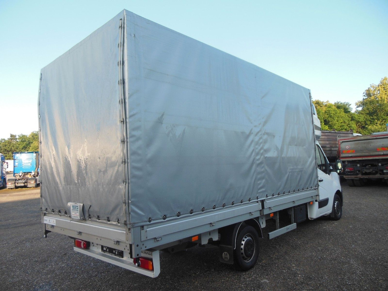 Renault MASTER 2.3 DCI, 10 PALETTEN, LUFT FEDERUNG - 커튼 사이드 밴 : 사진 3 Renault MASTER 2.3 DCI, 10 PALETTEN, LUFT FEDERUNG - 커튼 사이드 밴 : 사진 3