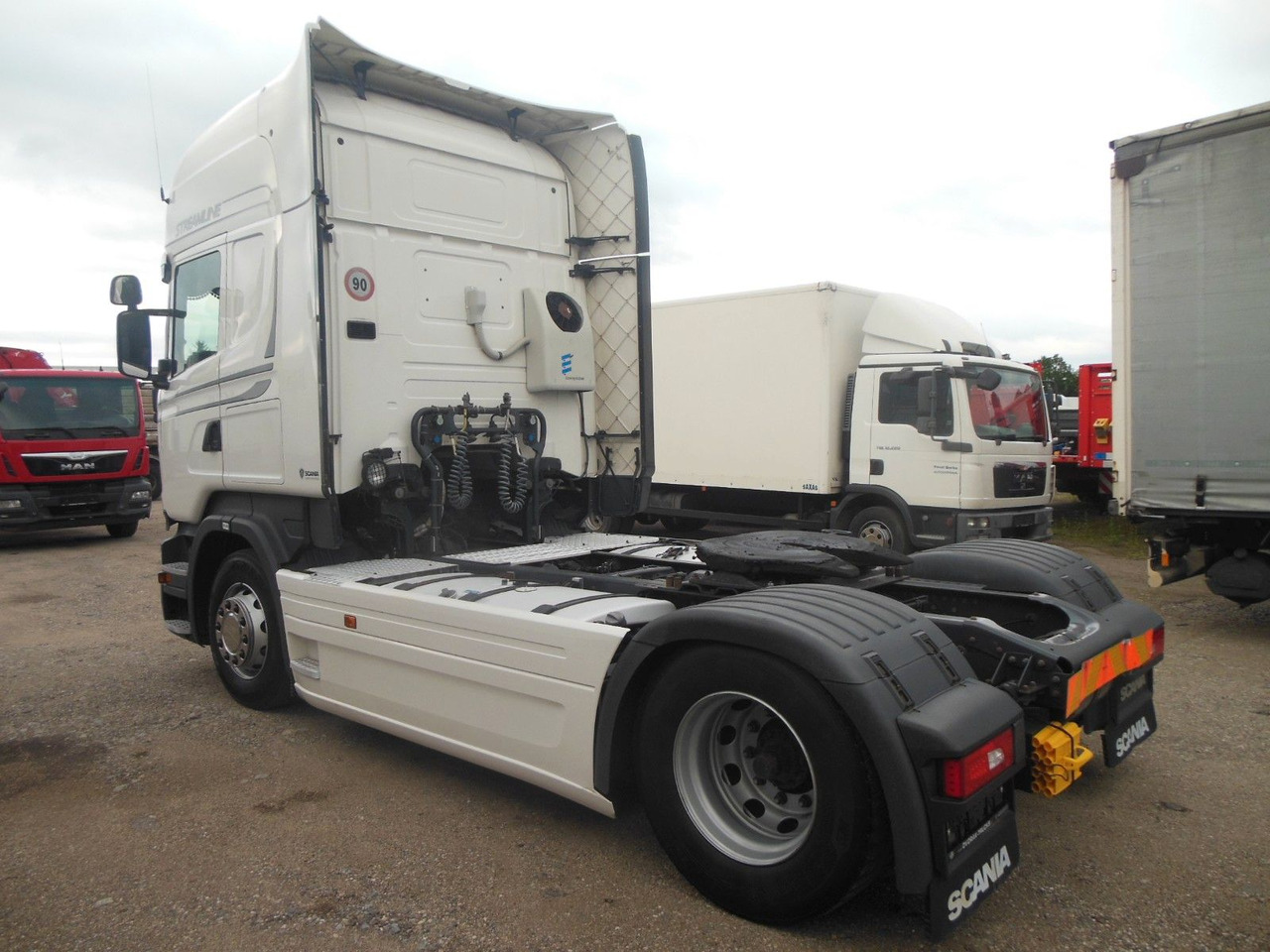 Scania R 450, OHNE EGR, RETARDER, VOLL LUFT, STANDKLIMA - 트랙터 유닛 : 사진 4 Scania R 450, OHNE EGR, RETARDER, VOLL LUFT, STANDKLIMA - 트랙터 유닛 : 사진 4