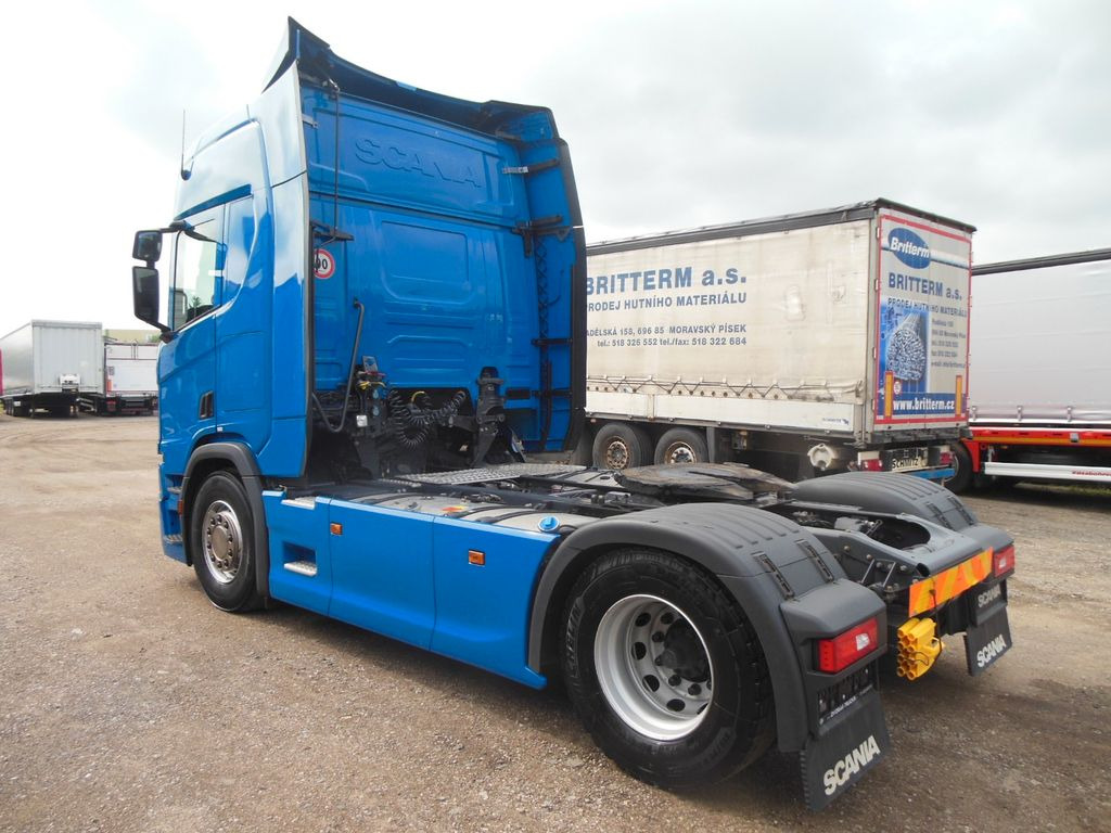 Scania R450, RETARDER, VOLL LUFT, 6 STÜCKS AM LAGER!!! - 트랙터 유닛 : 사진 4 Scania R450, RETARDER, VOLL LUFT, 6 STÜCKS AM LAGER!!! - 트랙터 유닛 : 사진 4