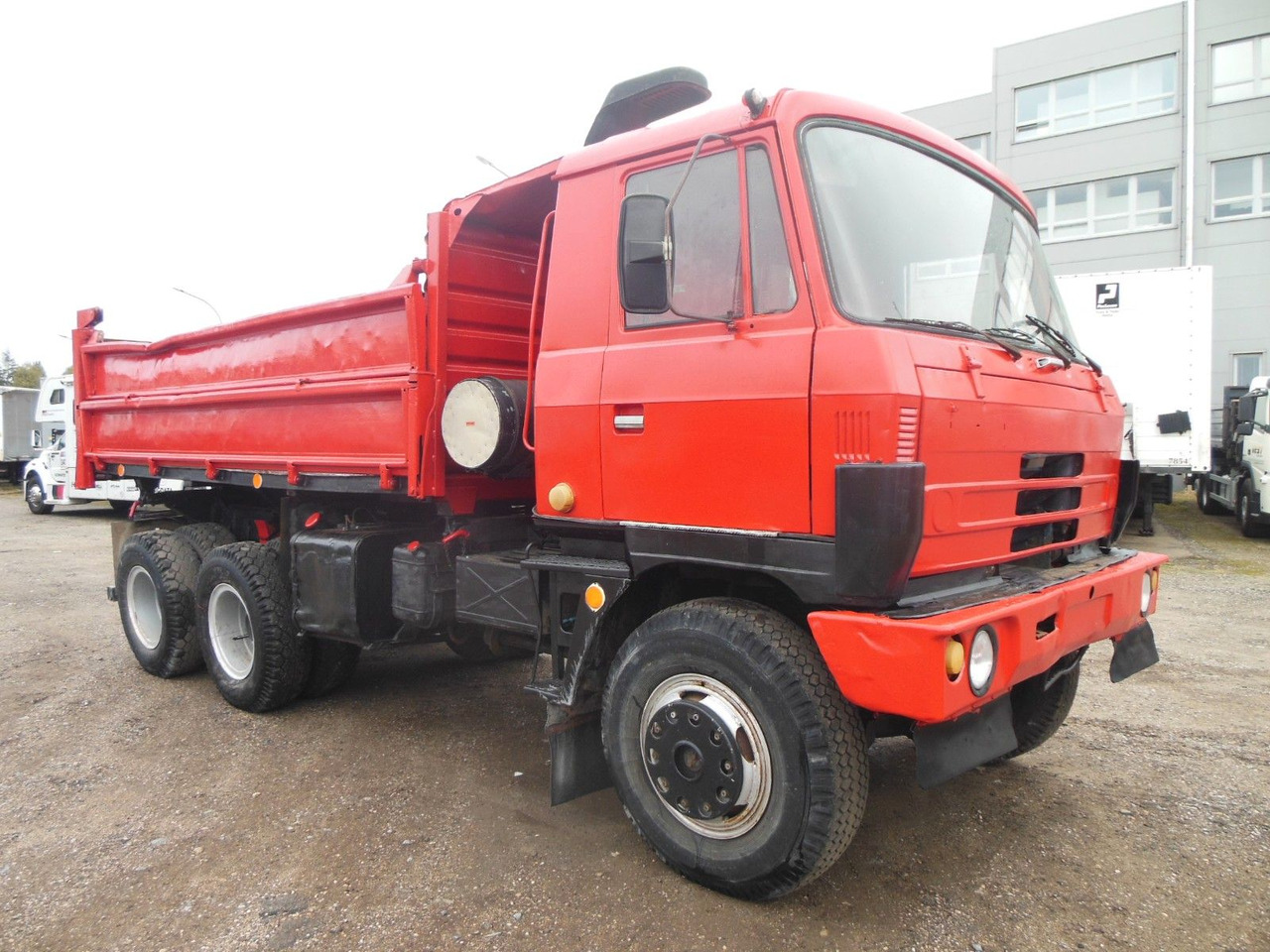 Tatra T 815, 6x6 - 덤프트럭 : 사진 2 Tatra T 815, 6x6 - 덤프트럭 : 사진 2