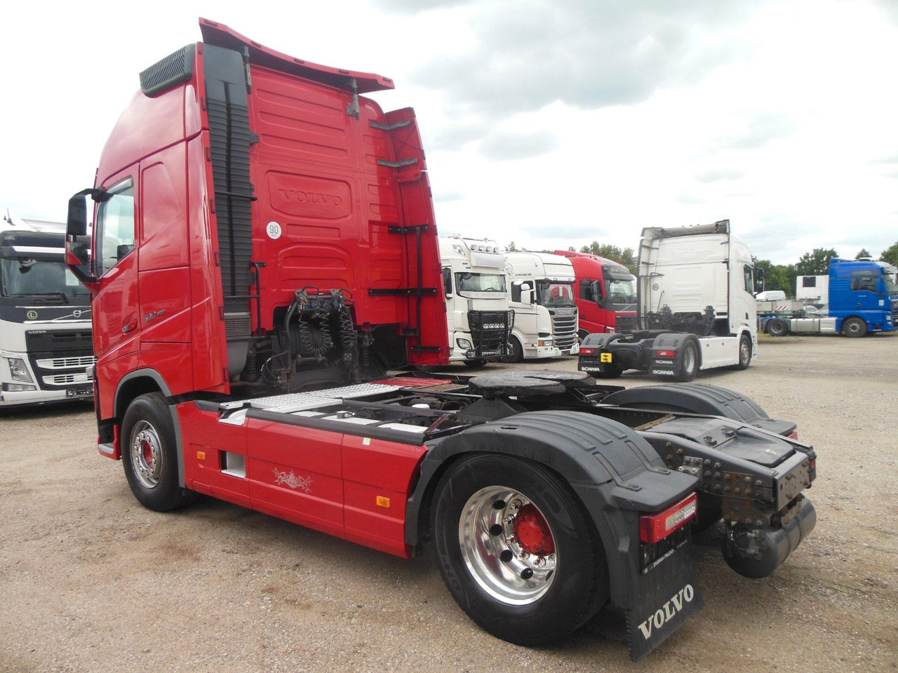 Volvo FH 13/500, GLOBE XL, STANDART, I PARK COOL - 트랙터 유닛 : 사진 4 Volvo FH 13/500, GLOBE XL, STANDART, I PARK COOL - 트랙터 유닛 : 사진 4