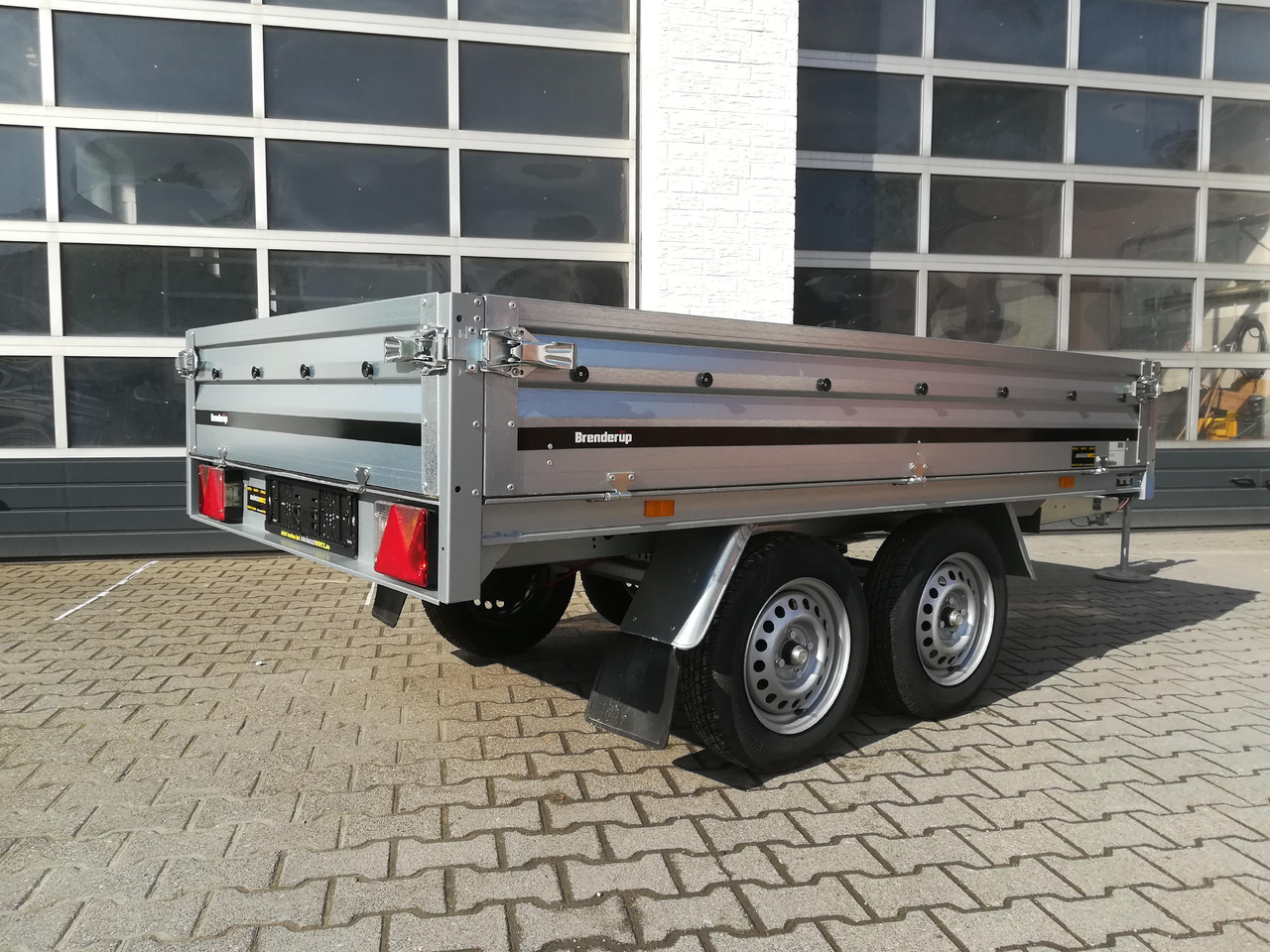 드롭사이드/ 플랫베드 트레일러 Brenderup 3251 STB 1000 Tandemachse 250x142x35cm (S) 13" 1000kg Januar Aktion : 사진 6