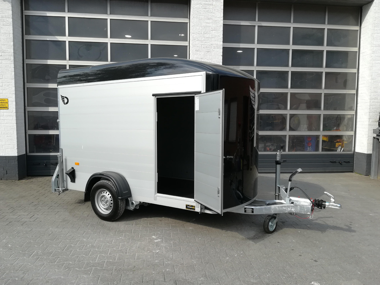 Cargo Roadster 300 300x150x184cm Alu Poly black Seitentür Pullman 100km/H 1300kg - 자동차 트레일러 : 사진 5 Cargo Roadster 300 300x150x184cm Alu Poly black Seitentür Pullman 100km/H 1300kg - 자동차 트레일러 : 사진 5