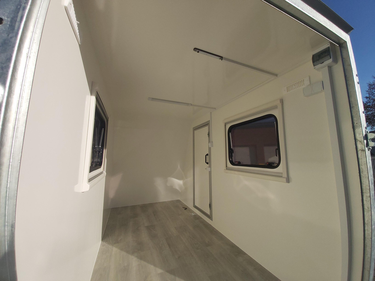 캐러밴 Kargo Camp TFS S Midi+ 320x150x180cm aero Seitentür Rampe Fenster+ 230V 12V 750kg Bremse 100km/H : 사진 10