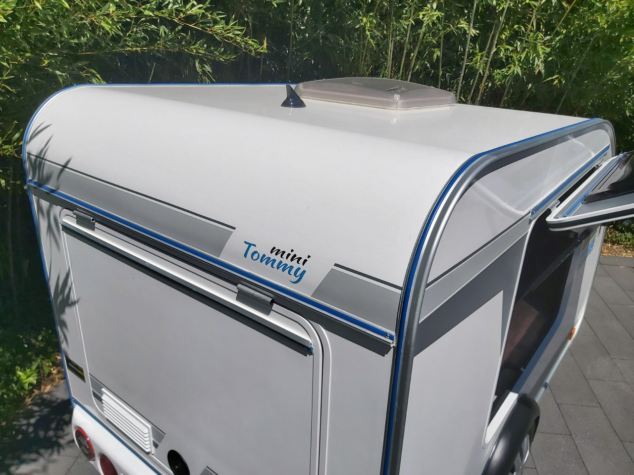 캐러밴 Mini Camper Mini Tommy TMC25 Basic V1 252x140x121cm Küche 100km/H 750kg ohne Bremse Winter Aktion : 사진 7