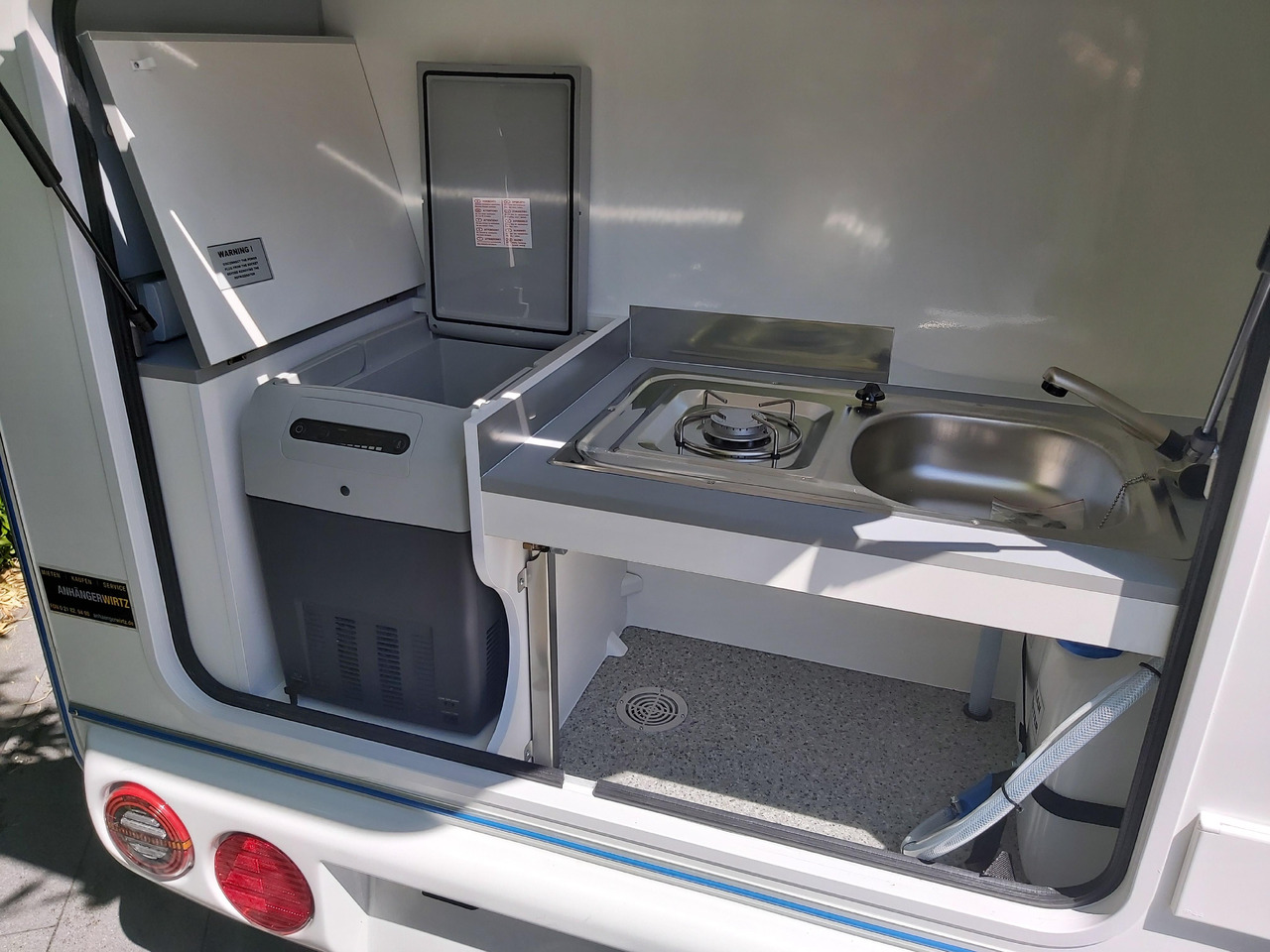 캐러밴 Mini Camper Mini Tommy TMC25 Basic V1 252x140x121cm Küche 100km/H 750kg ohne Bremse Winter Aktion : 사진 11