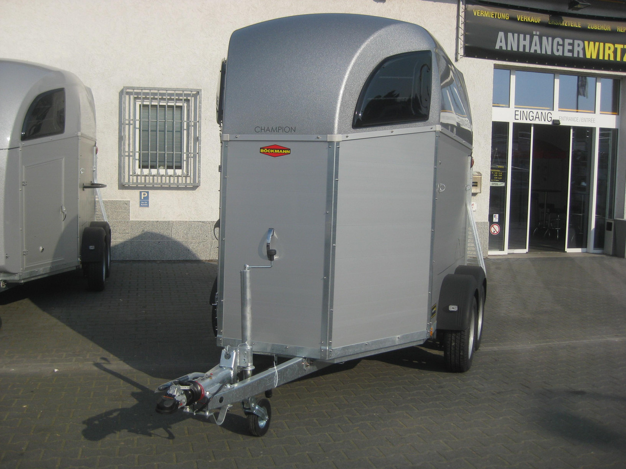 Pferdeanhänger Böckmann Champion C 2700kg CFF+ 100 km/H - 말 트레일러 : 사진 1 Pferdeanhänger Böckmann Champion C 2700kg CFF+ 100 km/H - 말 트레일러 : 사진 1