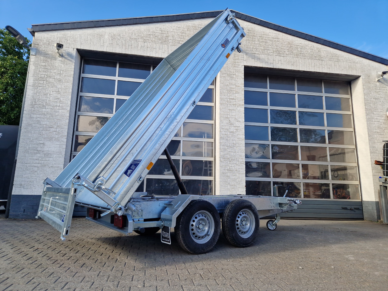 Saris Kipper 3 SKS 310 176 40cm Stahlwände HD elektro Notpumpe Alurampen Stützen 3000kg 100km/H - 덤프 트레일러 : 사진 4 Saris Kipper 3 SKS 310 176 40cm Stahlwände HD elektro Notpumpe Alurampen Stützen 3000kg 100km/H - 덤프 트레일러 : 사진 4